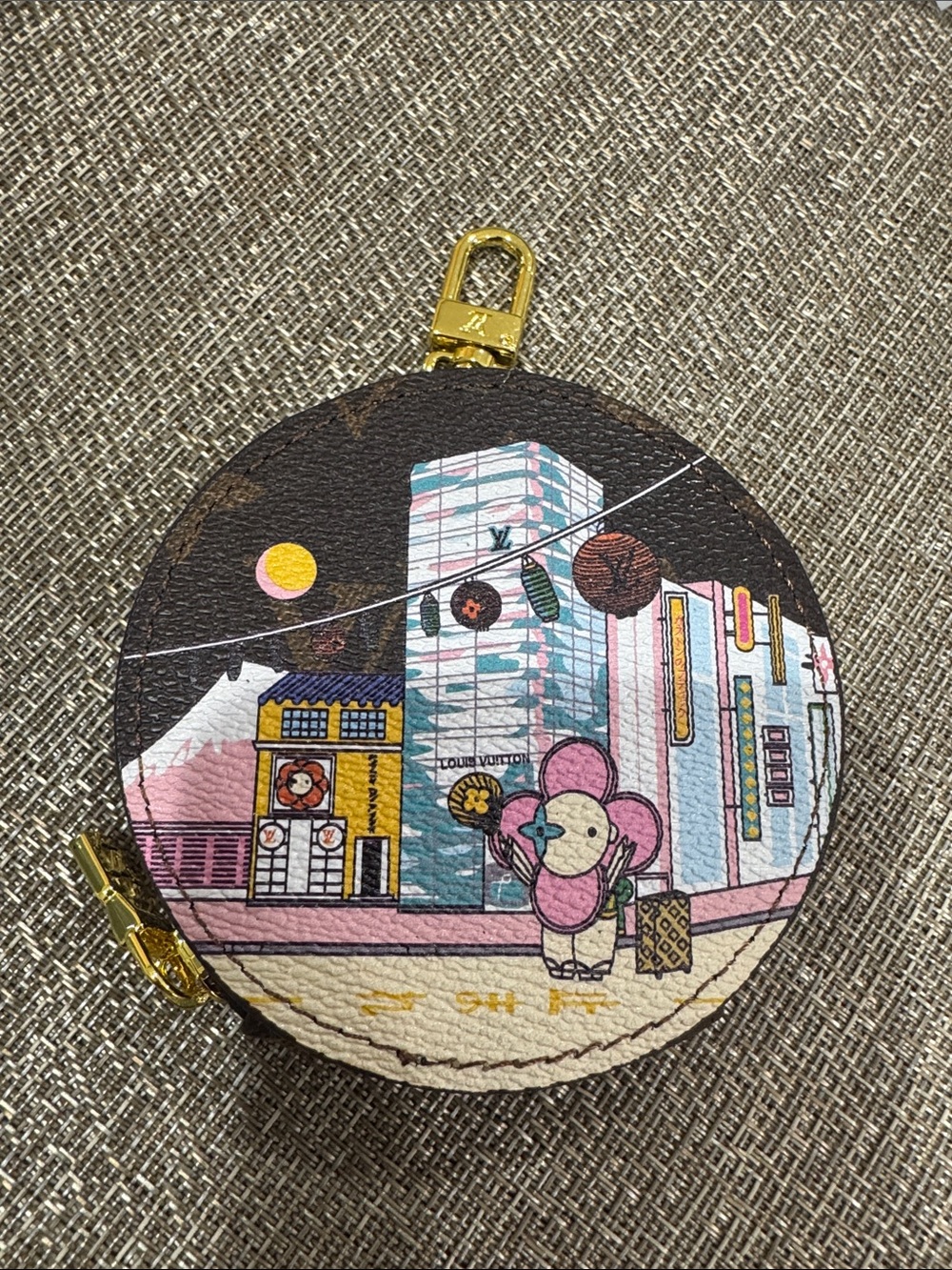 Brown and Pink Illustrated Round Pouch